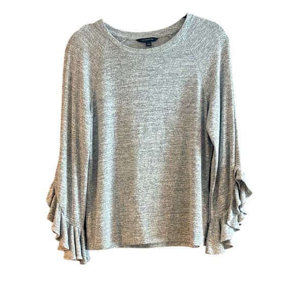 Banana Republic Bell Sleeve Sweater - Picture 1 of 3